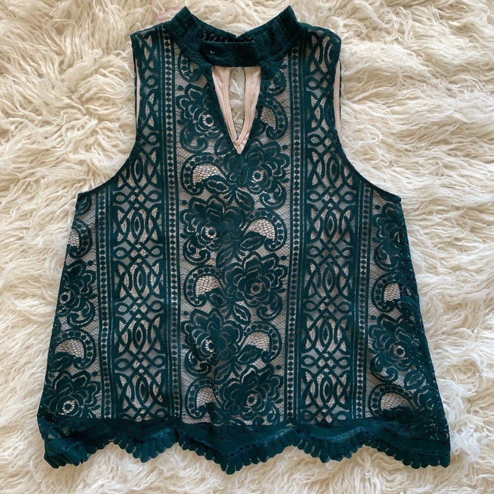 Lace Sleeveless Green Top
